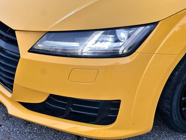 TTクーペ 2.0TFSI 禁煙 ブラックアウトカスタム バーチャルコックピット マトリクスLED 17インチアルミ パドルシフト スピードワーニング レインセンサー リアスポイラー 電動格納ミラー オートライト  ETC車載器(21枚目)