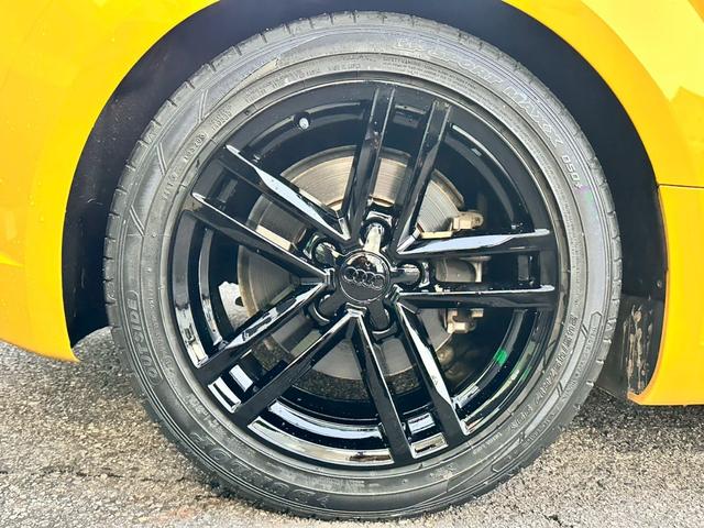 TTクーペ 2.0TFSI 禁煙 ブラックアウトカスタム バーチャルコックピット マトリクスLED 17インチアルミ パドルシフト スピードワーニング レインセンサー リアスポイラー 電動格納ミラー オートライト  ETC車載器(25枚目)