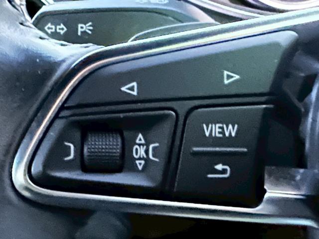 TTクーペ 2.0TFSI 禁煙 ブラックアウトカスタム バーチャルコックピット マトリクスLED 17インチアルミ パドルシフト スピードワーニング レインセンサー リアスポイラー 電動格納ミラー オートライト  ETC車載器(37枚目)