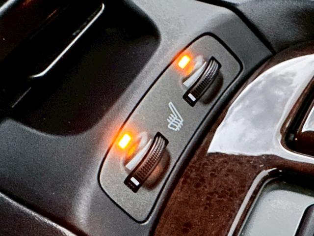 ＳＣ ＳＣ４３０　禁煙　後期　純正ＨＤＤナビ　クルーズコントロール　マークレビンソン　シートヒーター　Ｂｌｕｅｔｏｏｔｈ　フルセグ　ＨＩＤヘッド　１８インチアルミ　黒レザー　ＳＴＥＡＬＴＨ　Ｂａｓｉｃ　パワーシート（9枚目）