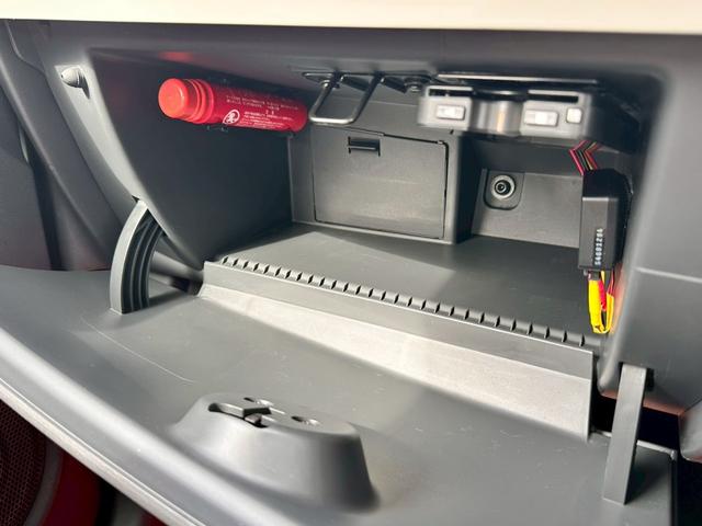 500 1.2 ポップ 後期 デュアロジック異音なし 禁煙 ユーザー様買取車 ELDINEシートカバー 7インチナビ バックカメラ ワンセグ キーレスキー シティーモード HIDヘッド ETC LEDデイライト フォグライト(54枚目)