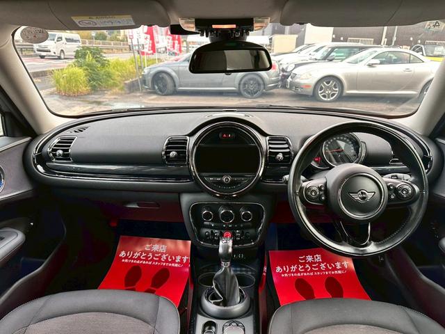 MINI クーパー クラブマン 禁煙 タッチ対応ナビ ペッパーパッケージ アクティブクルーズコントロール ライトパッケージ コンフォートアクセス LEDヘッド 17インチアルミ バックカメラ パークディスタンスコントロール ETC(3枚目)