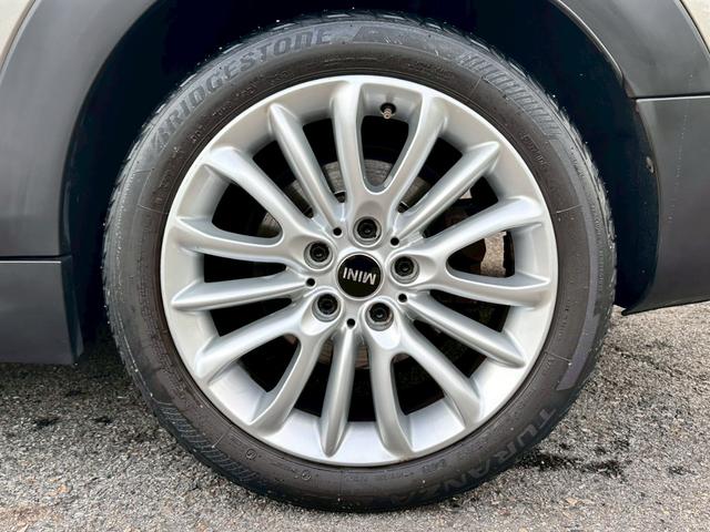 MINI クーパー クラブマン 禁煙 タッチ対応ナビ ペッパーパッケージ アクティブクルーズコントロール ライトパッケージ コンフォートアクセス LEDヘッド 17インチアルミ バックカメラ パークディスタンスコントロール ETC(29枚目)