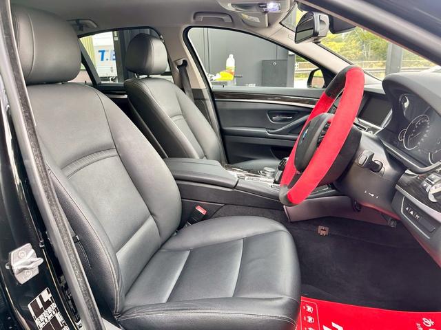 5シリーズ 535iラグジュアリー LCIモデル 禁煙 インテリジェントセーフティ アクティブクルーズコントロール シートヒーター レーンチェンジウォーニング パークディスタンスコントロール ダコタレザー 19インチアルミ LEDヘッド(5枚目)