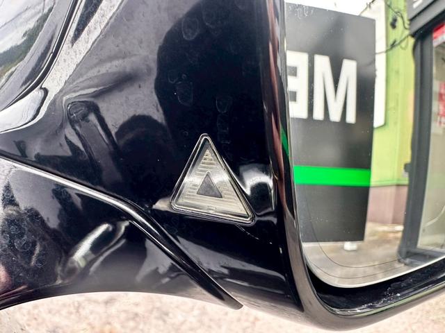 5シリーズ 535iラグジュアリー LCIモデル 禁煙 インテリジェントセーフティ アクティブクルーズコントロール シートヒーター レーンチェンジウォーニング パークディスタンスコントロール ダコタレザー 19インチアルミ LEDヘッド(11枚目)