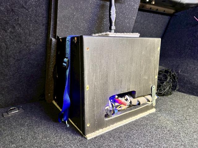 5シリーズ 535iラグジュアリー LCIモデル 禁煙 インテリジェントセーフティ アクティブクルーズコントロール シートヒーター レーンチェンジウォーニング パークディスタンスコントロール ダコタレザー 19インチアルミ LEDヘッド(59枚目)