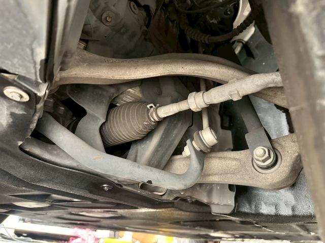 5シリーズ 535iラグジュアリー LCIモデル 禁煙 インテリジェントセーフティ アクティブクルーズコントロール シートヒーター レーンチェンジウォーニング パークディスタンスコントロール ダコタレザー 19インチアルミ LEDヘッド(77枚目)