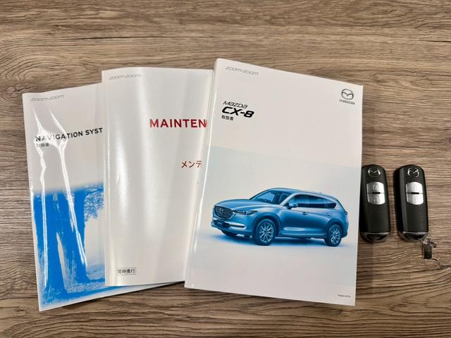 CX-8 XDプロアクティブ 4WD 禁煙 ユーザー様買取車両 ターボ レーダークルーズコントロール レーンキープアシスト ブラインドスポットモニター ヘッドアップディスプレイ 衝突軽減ブレーキ シートヒーター ハンドルヒーター(3枚目)