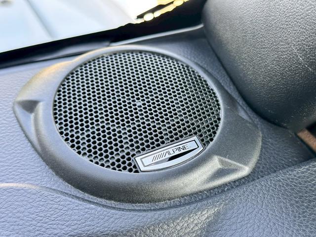 ジープ・ラングラーアンリミテッド サハラ 禁煙 ユーザー様買取車両 4WD クルーズコントロール サイドカメラ LEDヘッド メモリーナビ バックカメラ ETC ALPINEスピーカー Bluetooth フルセグ ヒルディセントコントロール(10枚目)