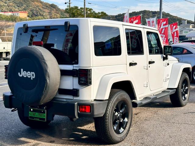 ジープ・ラングラーアンリミテッド サハラ 禁煙 ユーザー様買取車両 4WD クルーズコントロール サイドカメラ LEDヘッド メモリーナビ バックカメラ ETC ALPINEスピーカー Bluetooth フルセグ ヒルディセントコントロール(20枚目)