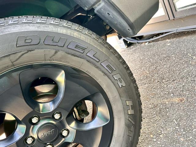 ジープ・ラングラーアンリミテッド サハラ 禁煙 ユーザー様買取車両 4WD クルーズコントロール サイドカメラ LEDヘッド メモリーナビ バックカメラ ETC ALPINEスピーカー Bluetooth フルセグ ヒルディセントコントロール(33枚目)