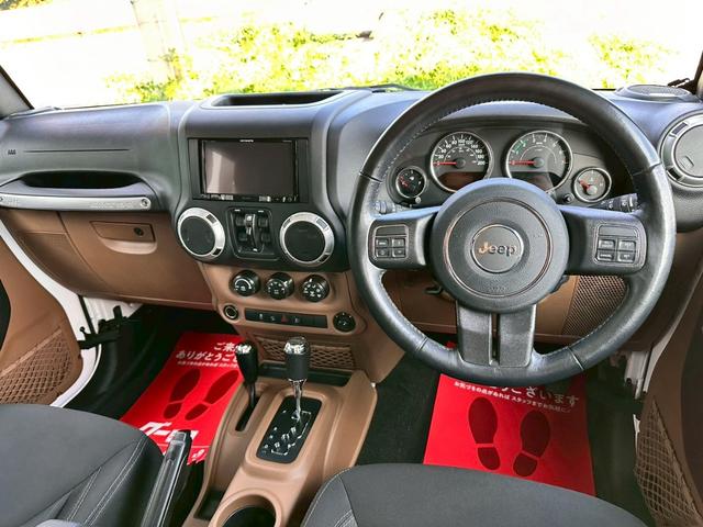 ジープ・ラングラーアンリミテッド サハラ 禁煙 ユーザー様買取車両 4WD クルーズコントロール サイドカメラ LEDヘッド メモリーナビ バックカメラ ETC ALPINEスピーカー Bluetooth フルセグ ヒルディセントコントロール(37枚目)