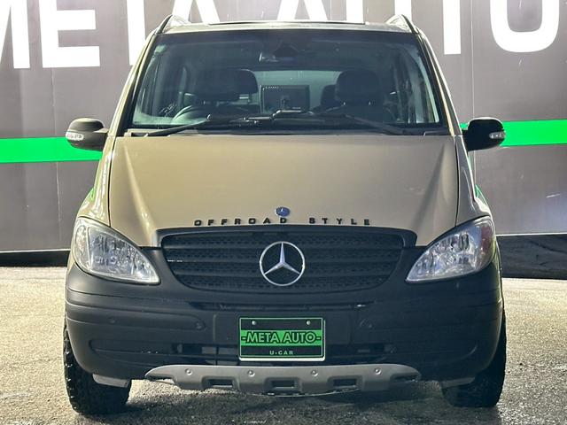 Ｖクラス Ｖ３５０　アンビエンテ　ロング　禁煙　ユーザー様買取車両　オフロードカスタム　リアラダー　サンルーフ　１２．１インチフリップダウンモニター　両側電動スライドドア　クルーズコントロール　シートヒーター　パワーシート　コーナーセンサー（18枚目）