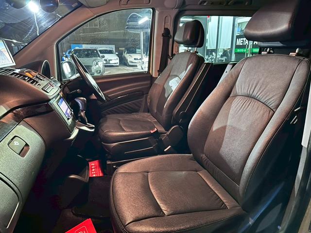 Ｖクラス Ｖ３５０　アンビエンテ　ロング　禁煙　ユーザー様買取車両　オフロードカスタム　リアラダー　サンルーフ　１２．１インチフリップダウンモニター　両側電動スライドドア　クルーズコントロール　シートヒーター　パワーシート　コーナーセンサー（59枚目）