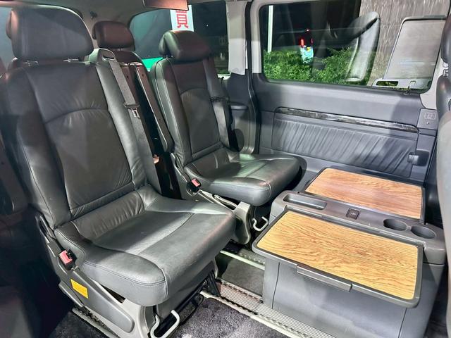 Ｖクラス Ｖ３５０　アンビエンテ　ロング　禁煙　ユーザー様買取車両　オフロードカスタム　リアラダー　サンルーフ　１２．１インチフリップダウンモニター　両側電動スライドドア　クルーズコントロール　シートヒーター　パワーシート　コーナーセンサー（63枚目）