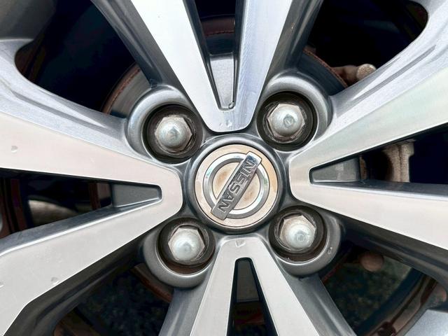 デイズルークス ハイウェイスター　Ｘ　Ｇパッケージ　禁煙　ユーザー様買取車両　両側電動スライドドア　アラウンドビューモニター　衝突軽減ブレーキ　純正ナビ　フルセグ　Ｂｌｕｅｔｏｏｔｈ　スマートキー　ＨＩＤヘッド　１５インチアルミ　オートエアコン　フォグ（30枚目）