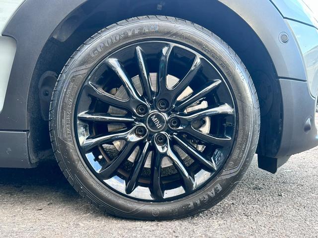 MINI クーパーD クラブマン クラシック・トリム ワンオーナー 禁煙 ターボ ハーフレザー シートヒーター Apple CarPlay インテリジェントセーフティ クルーズコントロール パークディスタンスコントロール パーキングアシスト LEDヘッド(30枚目)