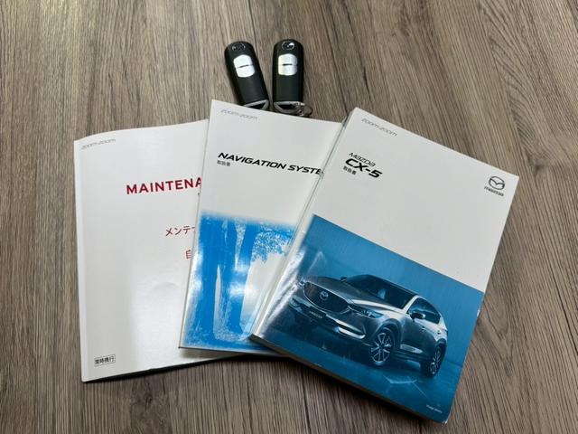 CX-5 20S 禁煙 ユーザー様買取車両 CD/DVDプレーヤー フルセグ 衝突軽減ブレーキ クルーズコントロール ブラインドスポットモニター コナーセンサー サイドカメラ スマートキー オートホールド LEDヘッド(4枚目)