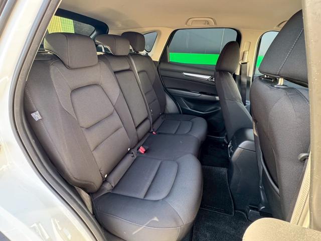 CX-5 20S 禁煙 ユーザー様買取車両 CD/DVDプレーヤー フルセグ 衝突軽減ブレーキ クルーズコントロール ブラインドスポットモニター コナーセンサー サイドカメラ スマートキー オートホールド LEDヘッド(9枚目)