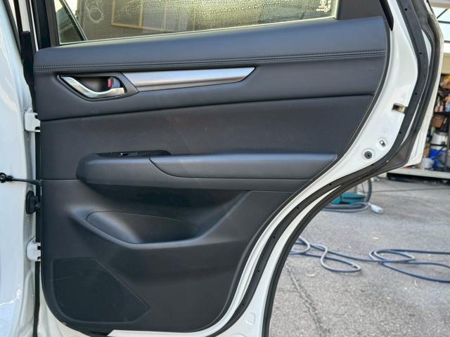 CX-5 20S 禁煙 ユーザー様買取車両 CD/DVDプレーヤー フルセグ 衝突軽減ブレーキ クルーズコントロール ブラインドスポットモニター コナーセンサー サイドカメラ スマートキー オートホールド LEDヘッド(57枚目)