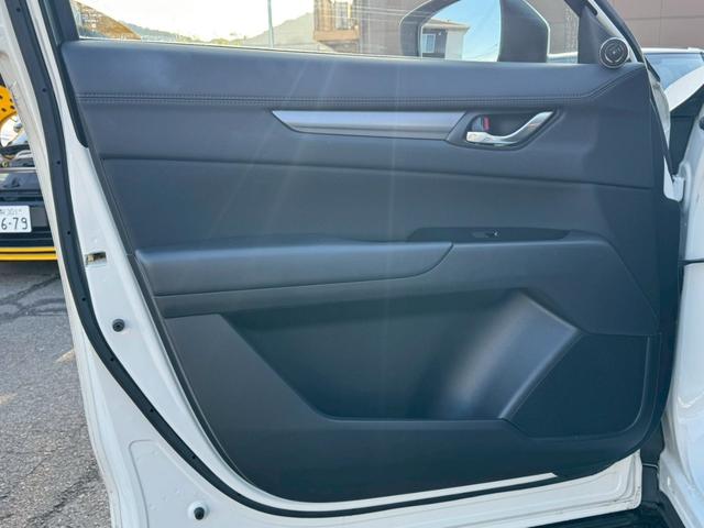 CX-5 20S 禁煙 ユーザー様買取車両 CD/DVDプレーヤー フルセグ 衝突軽減ブレーキ クルーズコントロール ブラインドスポットモニター コナーセンサー サイドカメラ スマートキー オートホールド LEDヘッド(60枚目)