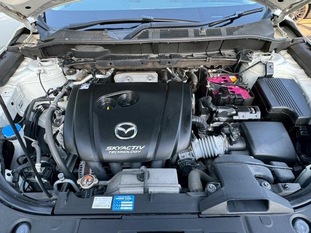 CX-5 20S 禁煙 ユーザー様買取車両 CD/DVDプレーヤー フルセグ 衝突軽減ブレーキ クルーズコントロール ブラインドスポットモニター コナーセンサー サイドカメラ スマートキー オートホールド LEDヘッド(70枚目)