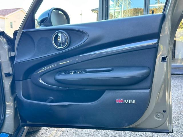 ＭＩＮＩ クーパーＳＤ　クラブマン　禁煙　タッチ対応ナビ　ペッパーパッケージ　アクティブクルーズコントロール　インテリジェントセーフティ　コンフォートアクセス　ＬＥＤヘッド　１７インチアルミ　バックカメラ　パークディスタンスコントロール（57枚目）