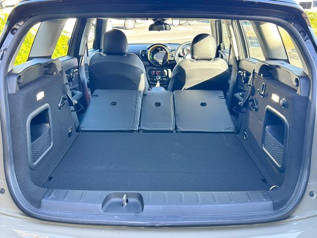 ＭＩＮＩ クーパーＳＤ　クラブマン　禁煙　タッチ対応ナビ　ペッパーパッケージ　アクティブクルーズコントロール　インテリジェントセーフティ　コンフォートアクセス　ＬＥＤヘッド　１７インチアルミ　バックカメラ　パークディスタンスコントロール（64枚目）