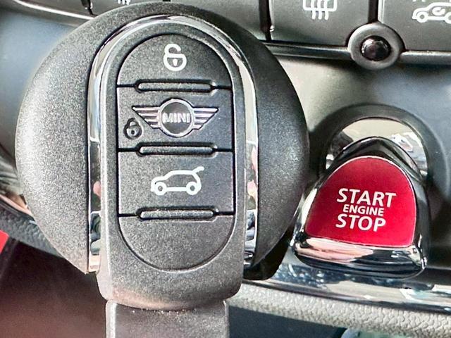 �t�r�a�ڑ��\�ł���