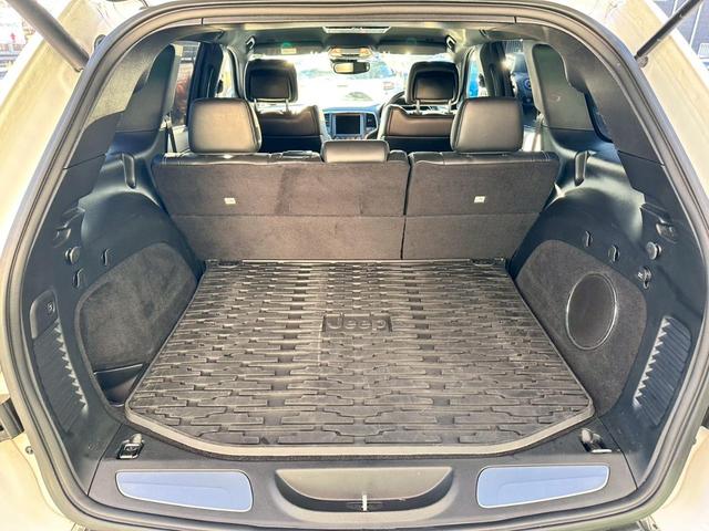 ���ÎԂ𕝍L����舵�����Ă���܂��B�i���ɍS�����ԗ���W�����Ă���܂��B