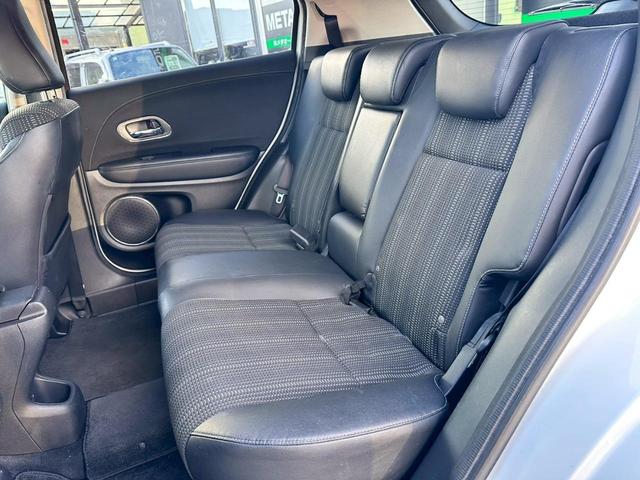 ヴェゼル ハイブリッドＺ　禁煙　ワンオーナー　ユーザー様買取車両　ハーフレザー　衝突被害軽減ブレーキ　クルーズコントロール　シートヒーター　パドルシフト　ブレーキホールド　スマートキー　バックカメラ　ＬＥＤヘッド　フルセグ（64枚目）