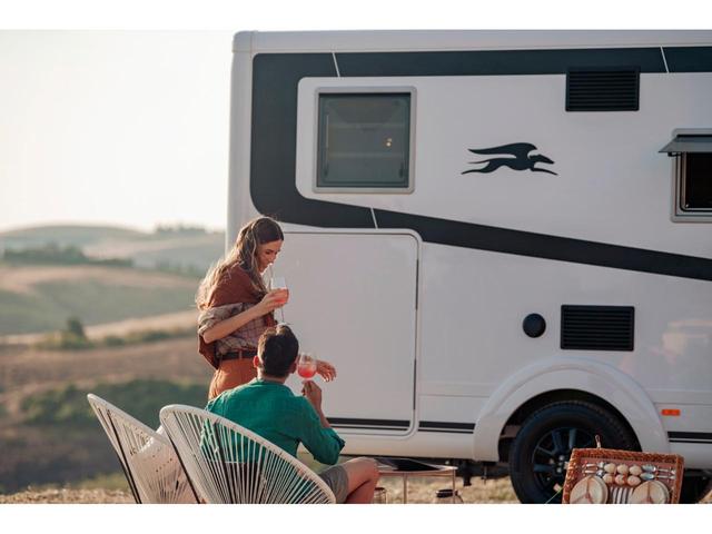 デュカト 　ＬＡＩＫＡ　ＥＣＯＶＩＰ　新車　フィアットデュカト　キャブコン　キャンピングカー　ライカ　エコビップ　Ａ．Ｉ．Ｍ　右ハンドル　全長６５９ｃｍ　全高２９９ｃｍ　８ナンバー　トイファクトリー　イタリア（8枚目）