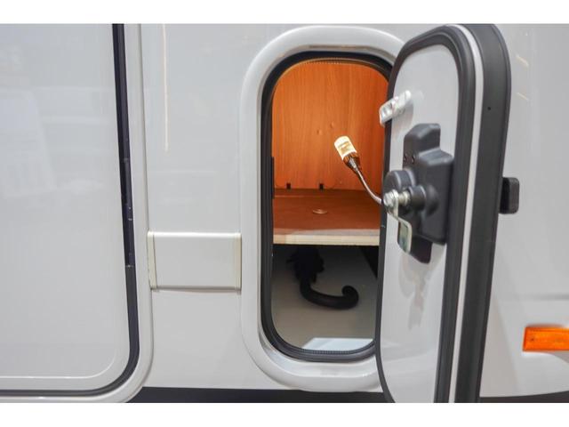 デュカト 　ＬＡＩＫＡ　ＥＣＯＶＩＰ　新車　フィアットデュカト　キャブコン　キャンピングカー　ライカ　エコビップ　Ａ．Ｉ．Ｍ　右ハンドル　全長６５９ｃｍ　全高２９９ｃｍ　８ナンバー　トイファクトリー　イタリア（25枚目）