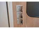 　ＬＡＩＫＡ　ＥＣＯＶＩＰ　新車　フィアットデュカト　キャブコン　キャンピングカー　ライカ　エコビップ　Ａ．Ｉ．Ｍ　右ハンドル　全長６５９ｃｍ　全高２９９ｃｍ　８ナンバー　トイファクトリー　イタリア（26枚目）