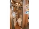 　ＬＡＩＫＡ　ＥＣＯＶＩＰ　新車　フィアットデュカト　キャブコン　キャンピングカー　ライカ　エコビップ　Ａ．Ｉ．Ｍ　右ハンドル　全長６５９ｃｍ　全高２９９ｃｍ　８ナンバー　トイファクトリー　イタリア（48枚目）