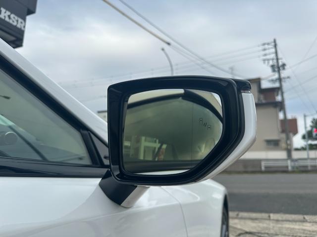 LC LC500 コンバーチブル 法人1オーナー/ガレージ保管/禁煙車/TRD21インチAW/マリーンブルートップ/セミアニリン本革(ブルー&ホワイト/マークレビンソン/HUD/取説/保証書/記録簿/スペアキー/LEXUS店舗車検受済(27枚目)