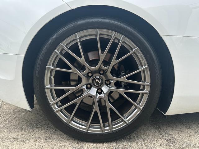 LC LC500 コンバーチブル 法人1オーナー/ガレージ保管/禁煙車/TRD21インチAW/マリーンブルートップ/セミアニリン本革(ブルー&ホワイト/マークレビンソン/HUD/取説/保証書/記録簿/スペアキー/LEXUS店舗車検受済(29枚目)