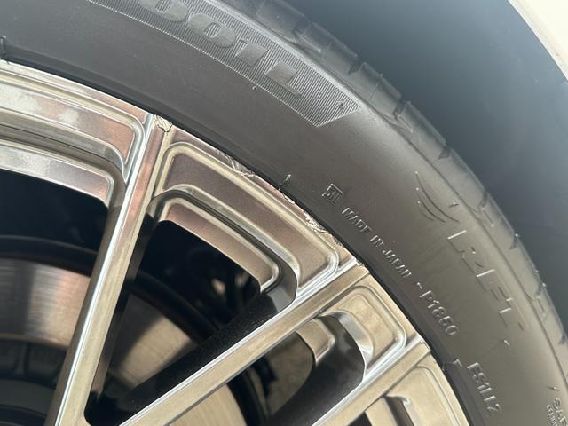 LC LC500 コンバーチブル 法人1オーナー/ガレージ保管/禁煙車/TRD21インチAW/マリーンブルートップ/セミアニリン本革(ブルー&ホワイト/マークレビンソン/HUD/取説/保証書/記録簿/スペアキー/LEXUS店舗車検受済(34枚目)