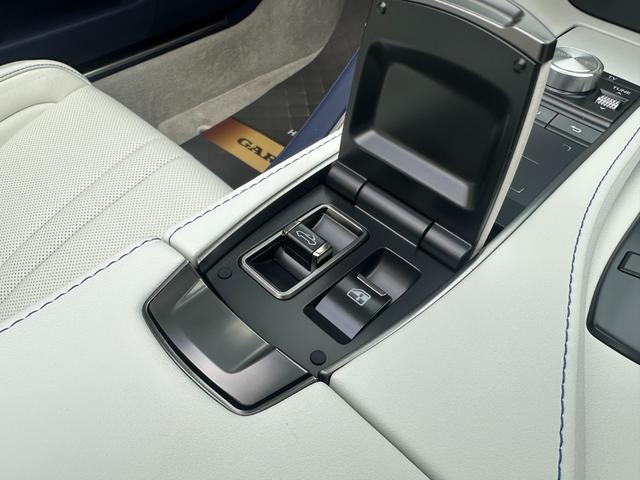 LC LC500 コンバーチブル 法人1オーナー/ガレージ保管/禁煙車/TRD21インチAW/マリーンブルートップ/セミアニリン本革(ブルー&ホワイト/マークレビンソン/HUD/取説/保証書/記録簿/スペアキー/LEXUS店舗車検受済(55枚目)