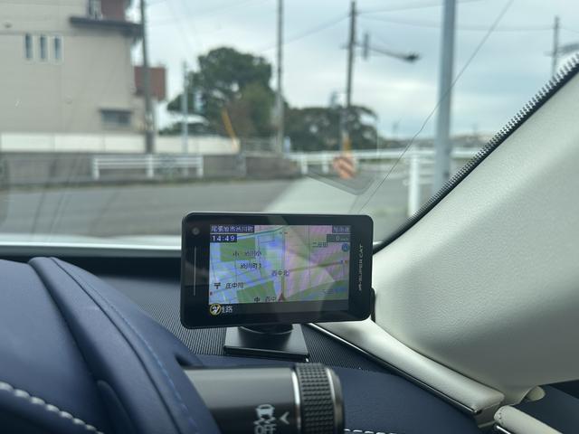 LC LC500 コンバーチブル 法人1オーナー/ガレージ保管/禁煙車/TRD21インチAW/マリーンブルートップ/セミアニリン本革(ブルー&ホワイト/マークレビンソン/HUD/取説/保証書/記録簿/スペアキー/LEXUS店舗車検受済(63枚目)
