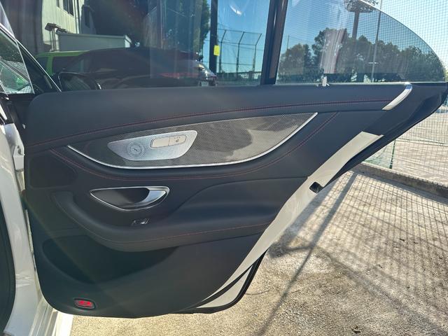 CLSクラス CLS53 4マチック+ ブラック/レッドシートベルト サンルーフ パナメリカーナグリル ブルメスタサウンド ヘッドアップディスプレイ シートヒーター&ベンチレーター リラクゼーションシート TVキャンセラー(54枚目)