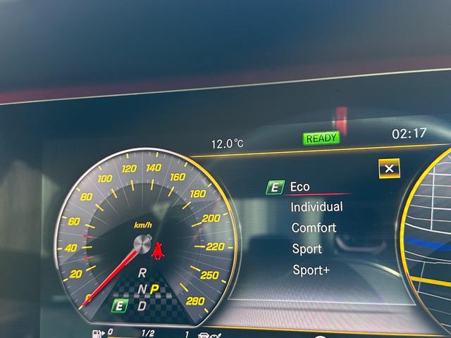 CLSクラス CLS53 4マチック+ ブラック/レッドシートベルト サンルーフ パナメリカーナグリル ブルメスタサウンド ヘッドアップディスプレイ シートヒーター&ベンチレーター リラクゼーションシート TVキャンセラー(66枚目)