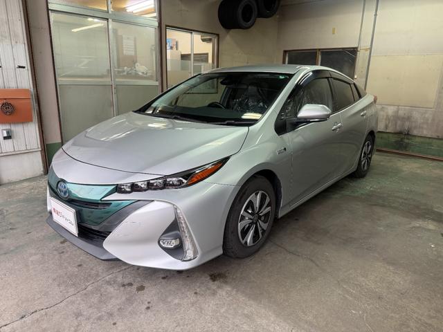 プリウスPHV S 禁煙・ワンオーナー・純正9インチT-Connect SDナビ・ビルトインETC・追従式クルーズコントロール・LDA・アダプティブハイビーム・急速充電&普通充電・前席シートヒーター・ステアリングヒーター(5枚目)