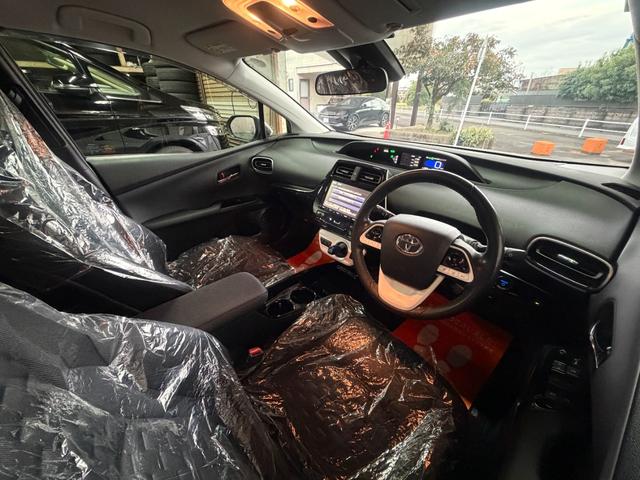 プリウスPHV S 禁煙・ワンオーナー・純正9インチT-Connect SDナビ・ビルトインETC・追従式クルーズコントロール・LDA・アダプティブハイビーム・急速充電&普通充電・前席シートヒーター・ステアリングヒーター(13枚目)