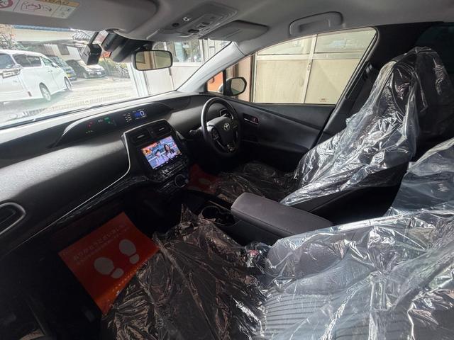 プリウスPHV Sセーフティパッケージ 禁煙・ワンオーナー・純正9インチT-Connect SDナビ・パノラミックビューモニター・AC100V/1500Wコンセント・BSM/RCTA・ITSコネクト・ビルトインETC・純正ドラレコ・ICS(15枚目)