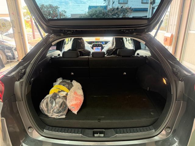 プリウスPHV Sセーフティパッケージ 禁煙・ワンオーナー・純正9インチT-Connect SDナビ・パノラミックビューモニター・AC100V/1500Wコンセント・BSM/RCTA・ITSコネクト・ビルトインETC・純正ドラレコ・ICS(20枚目)