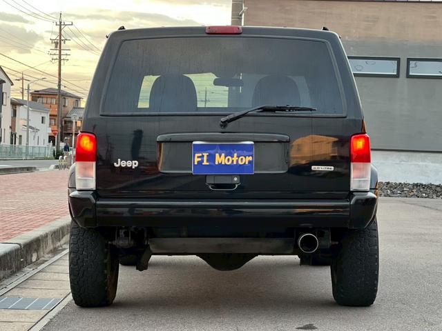 ジープ・チェロキー リミテッド 後期型! 社外足回り リフトUP ミッキートンプソン15アルミAW マッドタイヤ  社外オバフェン メッキバンパー 黒革電動シート シートヒーター LEDヘッド&フォグ 社外オーディオ BT ETC(6枚目)