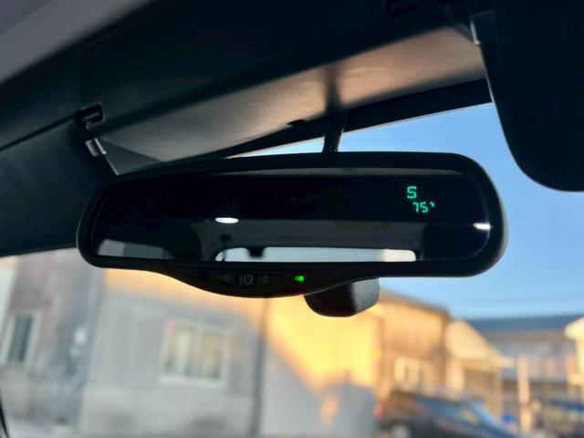 ジープ・ラングラー スポーツ　６速ＭＴ　ハードトップ　社外１６インチＡＷ　背面タイヤ　リフトＵＰ　社外サス　社外マフラー　オーバーフェンダー　サイドステップ　社外オーディオ　Ｂｌｕｅｔｏｏｔｈ　クルーズコントロール　ＬＥＤライト（26枚目）