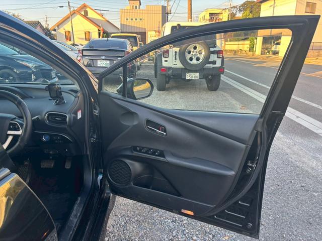 プリウス Ａツーリングセレクション　禁煙車　モデリスタフルエアロ　純正９インチナビ　黒革シート　Ｂｌｕｅｔｏｏｔｈ　バックカメラ　レーダークルーズコントロール　ブラインドスポットモニター　ＥＴＣ　シートヒーター　純正ツーリング１７ＡＷ（58枚目）