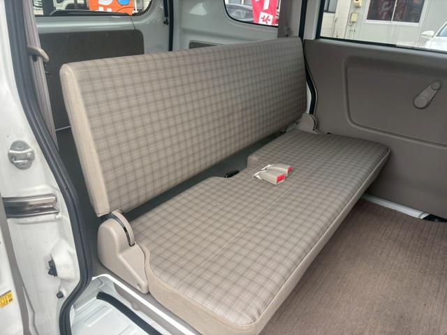 エブリイ ジョインターボ　禁煙車　ユーザー買取車　ターボ　両側スライドドア　エアコン　ハイルーフ　キーレス　オーディオ　ＦＭ　ＡＭ　　ＣＤ　ベンチシート　フルフラットシート　純正１２インチスチールホイール　前席パワーウィンドウ（10枚目）